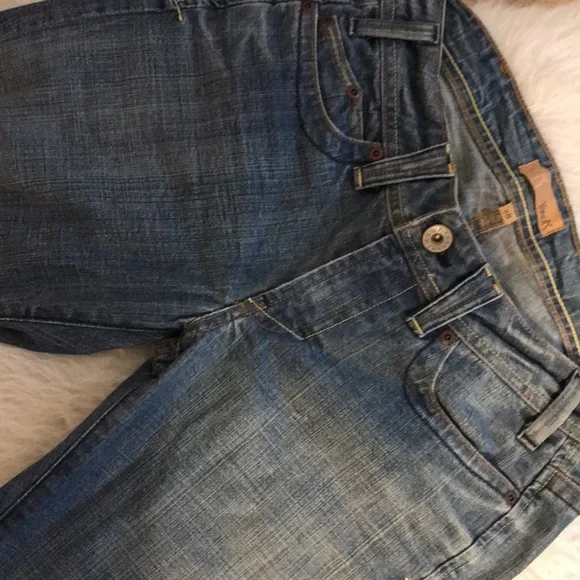 Yanuk jeans - Picture 5 of 10